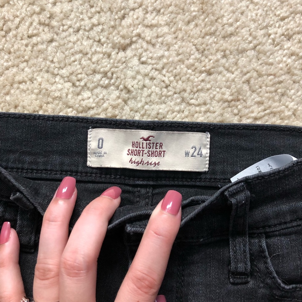 High Rise Shorts - Picture 3 of 3